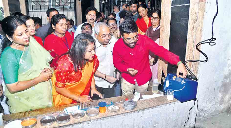 కల్తీ పసిగట్టి.. నిమిషాల్లో కనిపెట్టి