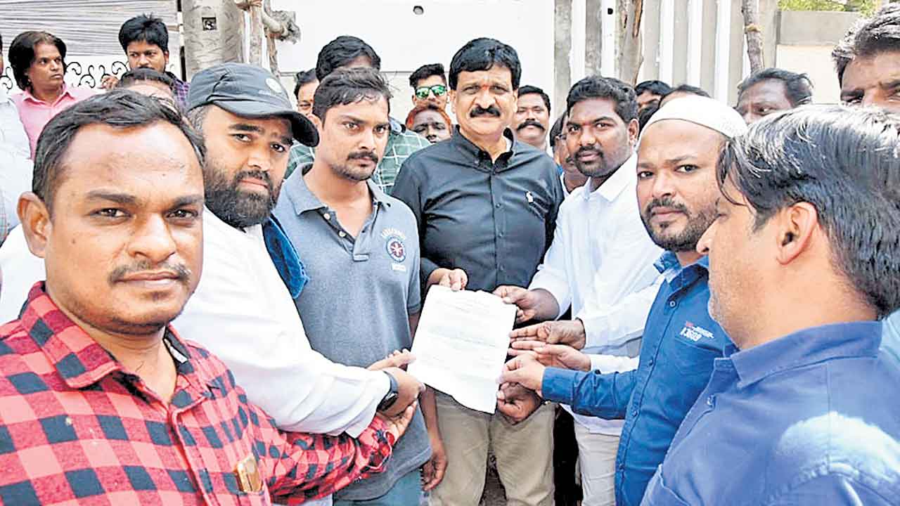 పేదలకు కార్పొరేట్‌ వైద్యం