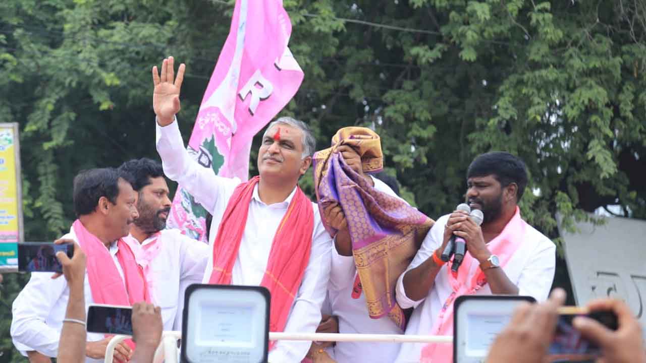 బీజేపీ డ్రామాలను నమ్మొద్దు : మంత్రి హరీశ్‌రావు