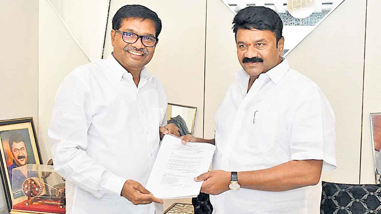 గ్రేటర్‌లో మరిన్ని విజయ ఔట్‌లెట్‌లు