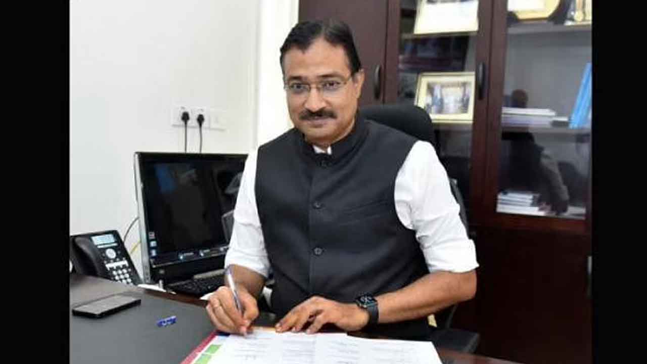 ఏపీలో వివిధ కారణాలతో 10.52 లక్షల మంది ఓటర్ల తొలగింపు