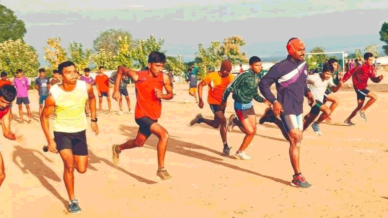 ఇంటర్ సొసైటీ పోటీలకు సన్నద్ధం