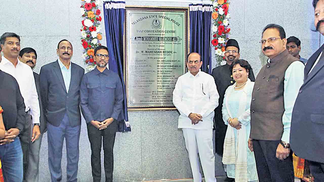 అంతర్జాతీయ ప్రమాణాలతో పోలీసు వ్యవస్థ బలోపేతం