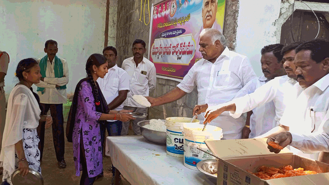 విద్యార్థులు ఉన్నతంగా ఎదగాలి