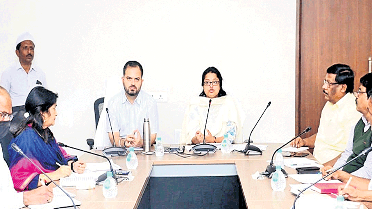 ఈ నెల 15 నాటికి ‘మన ఊరు-మనబడి’