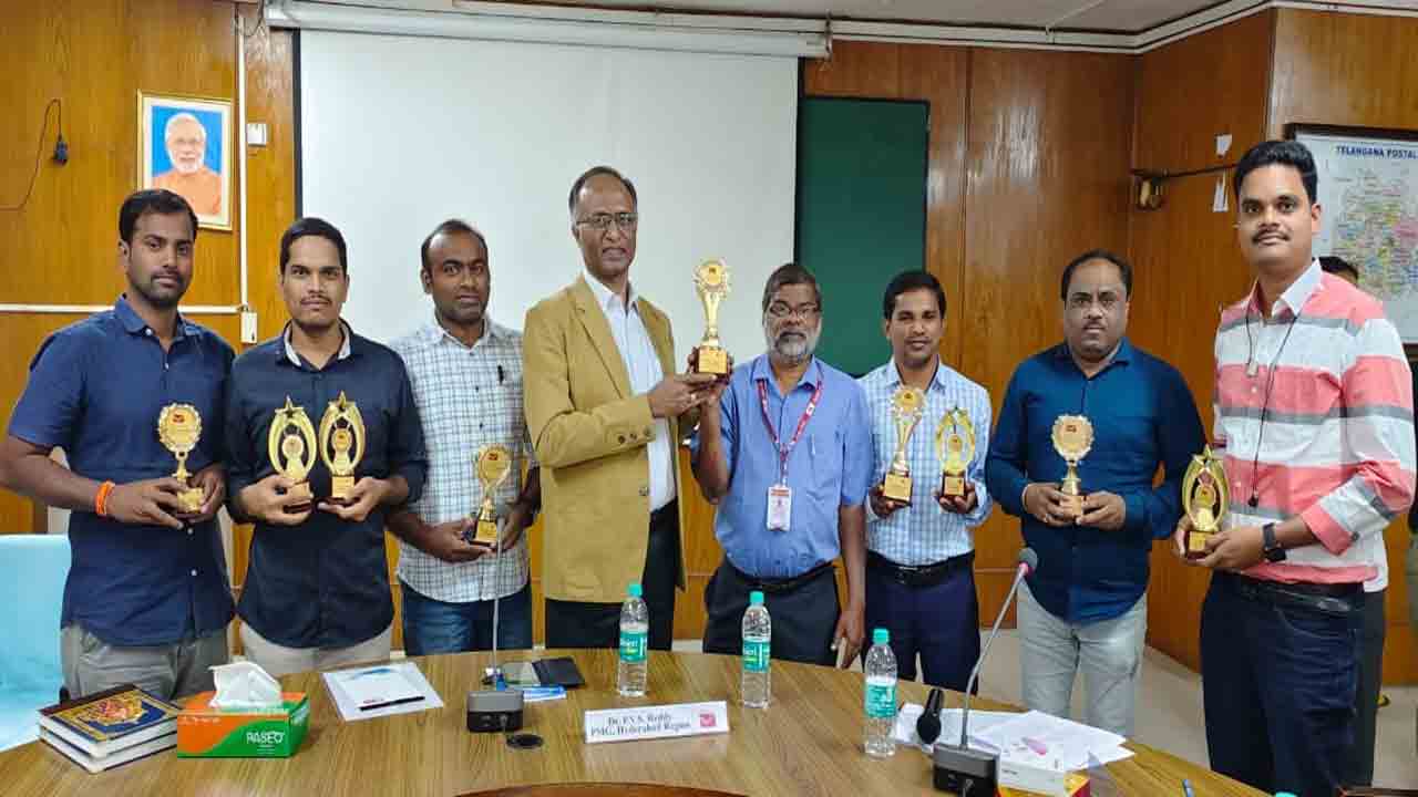 పెద్దపల్లి తపాలా శాఖకు అవార్డుల పంట