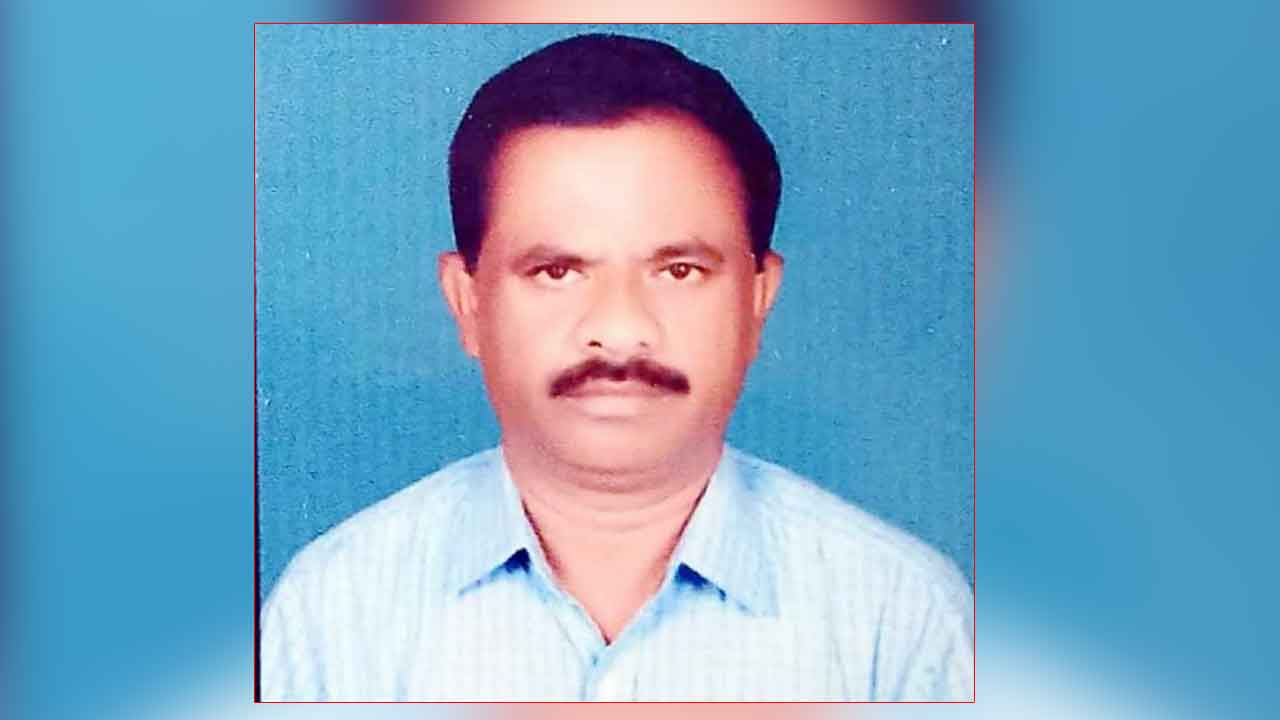 రూ. 25వేలు లంచం తీసుకుంటూ ఏసీబీకి పట్టుబడ్డ వైద్యాధికారి