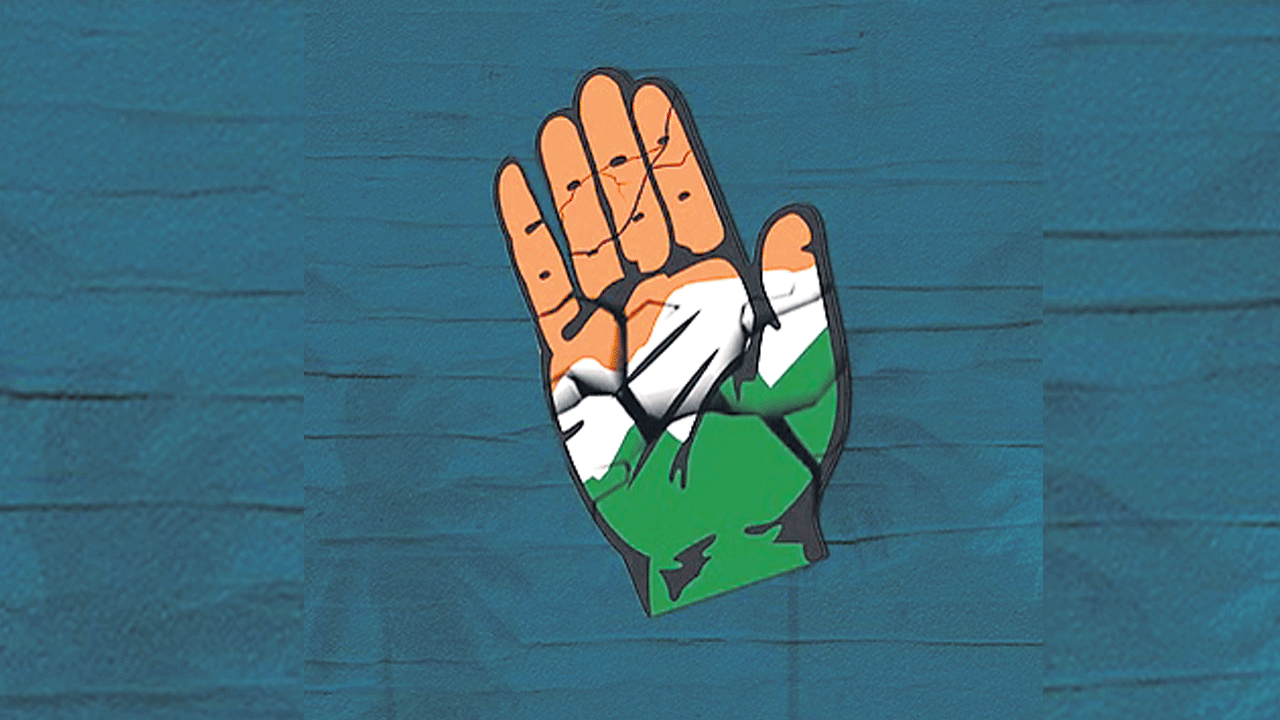 కోమటిరెడ్డిపై అలా… మర్రిపై ఇలా