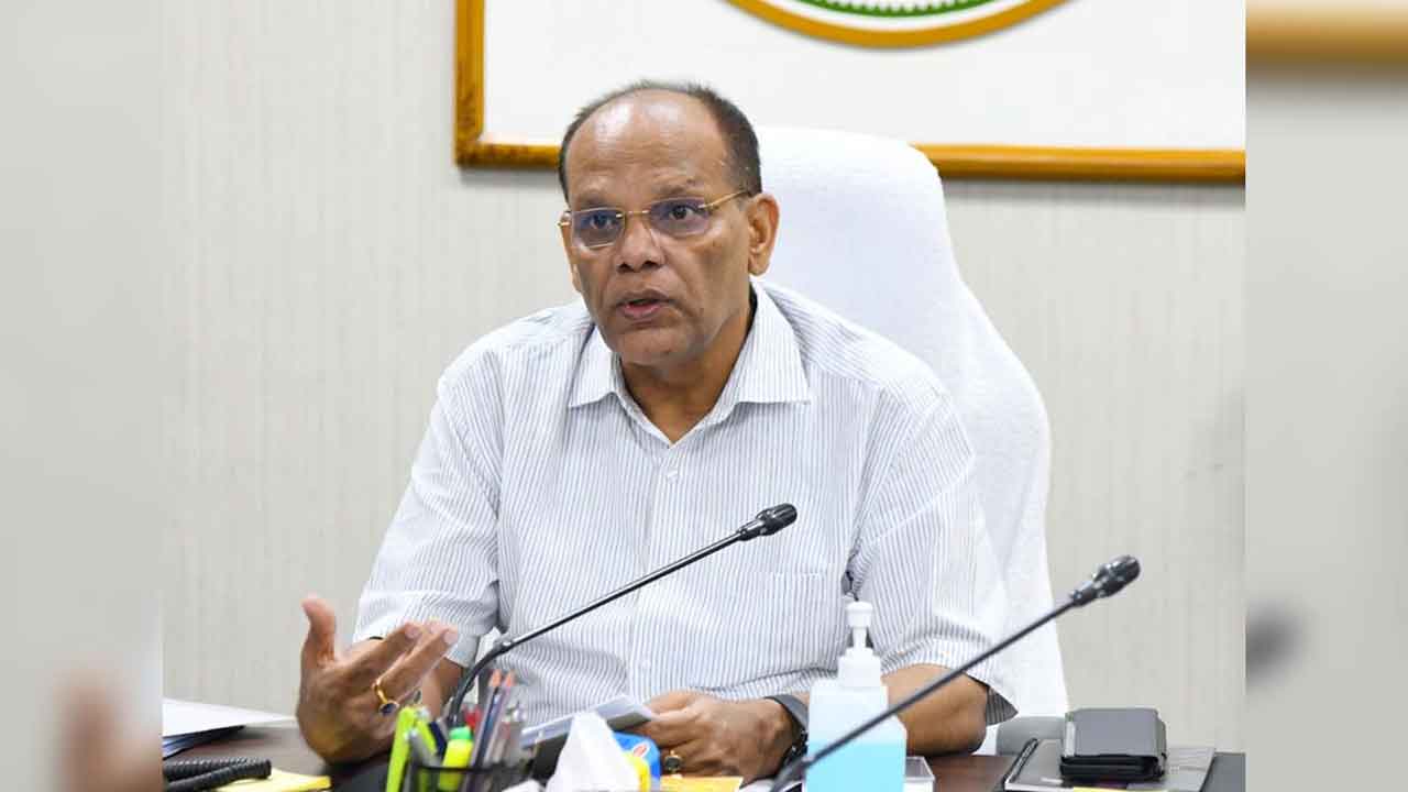 సాధారణ సెలవులు 28