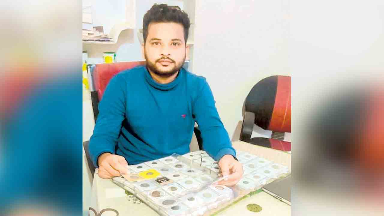 నాణేల సేకరణే హాబీ