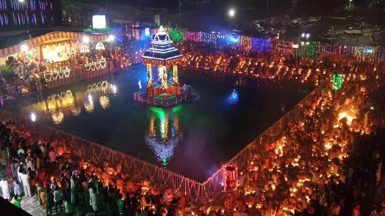 శ్రీశైలంలో కార్తీక సంబురాలు