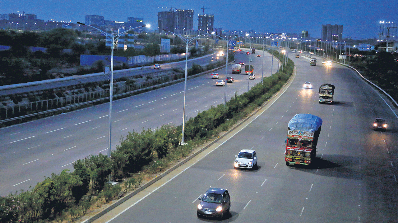 ఇలా నడుపుదాం..ఇంధనం ఆదా చేద్దాం