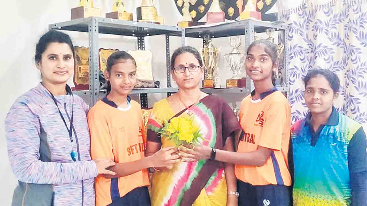 జాతీయస్థాయి బేస్‌బాల్‌ పోటీలకు విద్యార్థుల ఎంపిక