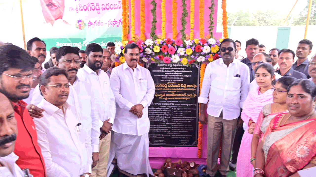 తెలంగాణ రైతులు దేశానికే ఆదర్శం