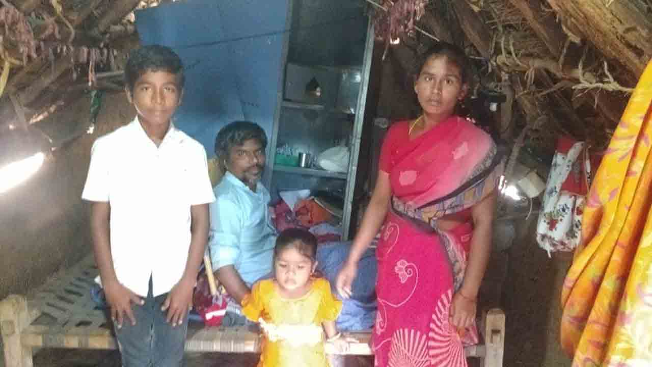 వెలుగులు నింపిన వీరయ్య ఇంట చీకటి