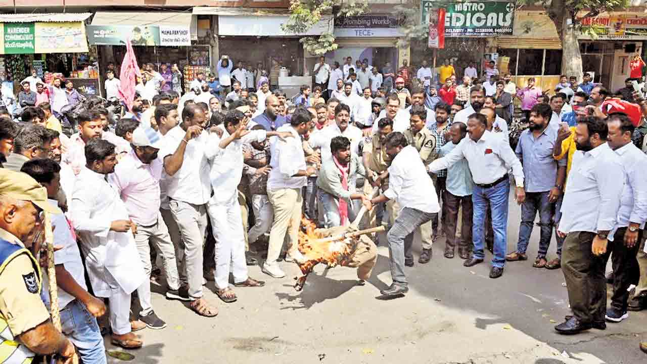 ఖబడ్దార్‌ అర్వింద్‌.. నిజామాబాద్‌ ఎంపీపై టీఆర్‌ఎస్‌ శ్రేణుల భగ్గు