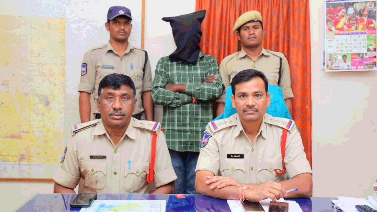 పనికంటూ తీసుకెళ్లి లైంగికదాడికి యత్నం