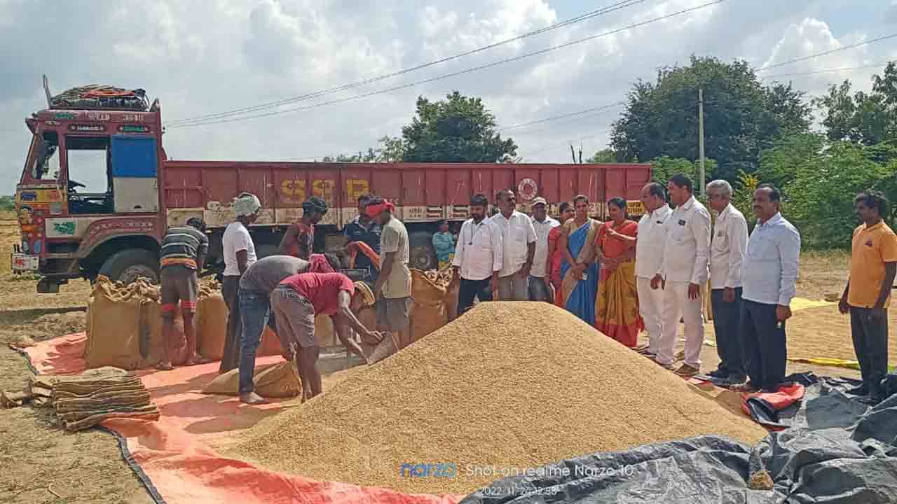 ధాన్యం కొనుగోలు వేగవంతం