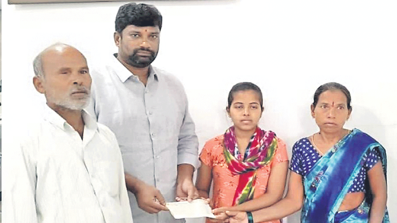 రవీణ.. రాణించాలమ్మా!