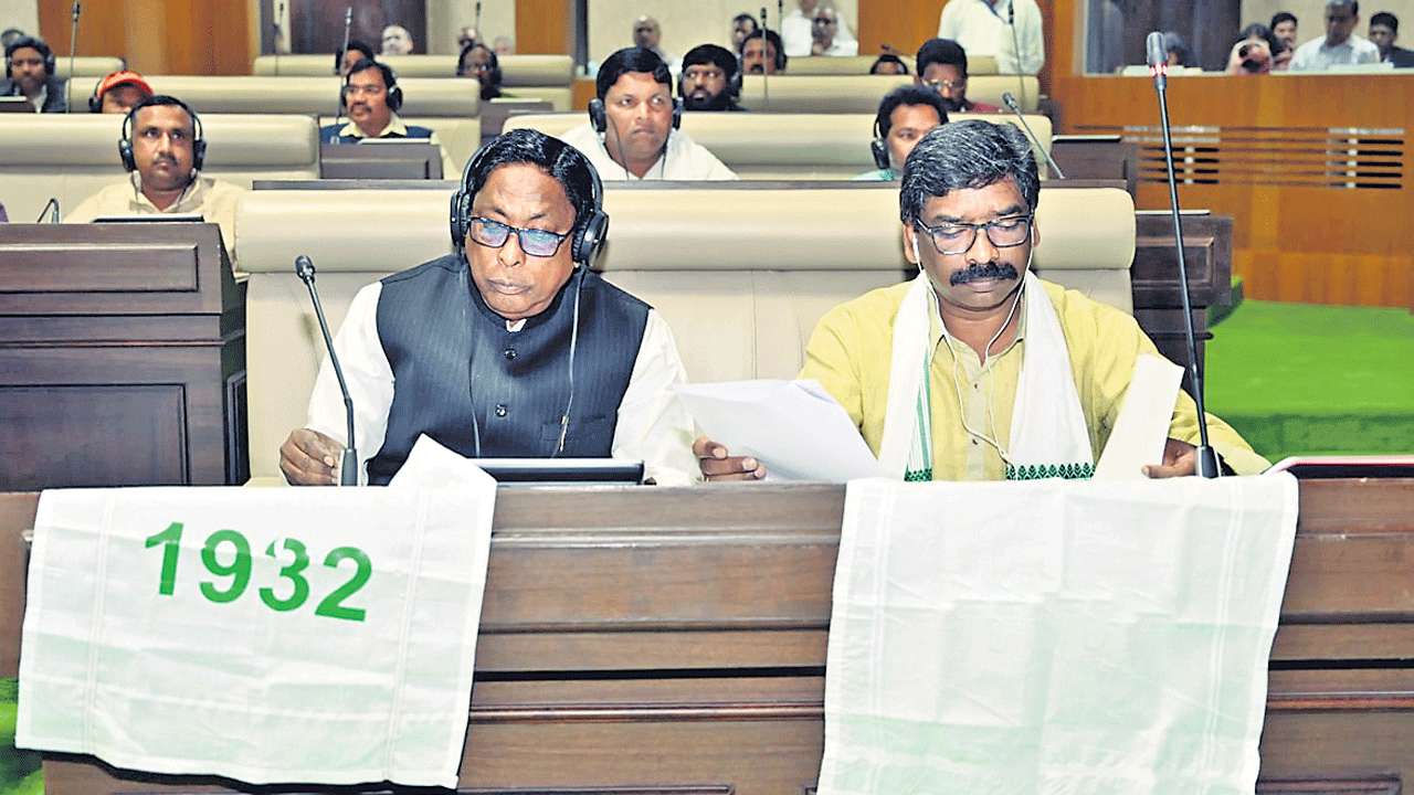 జార్ఖండ్‌లో రిజర్వేషన్లు 77 శాతానికి పెంపు