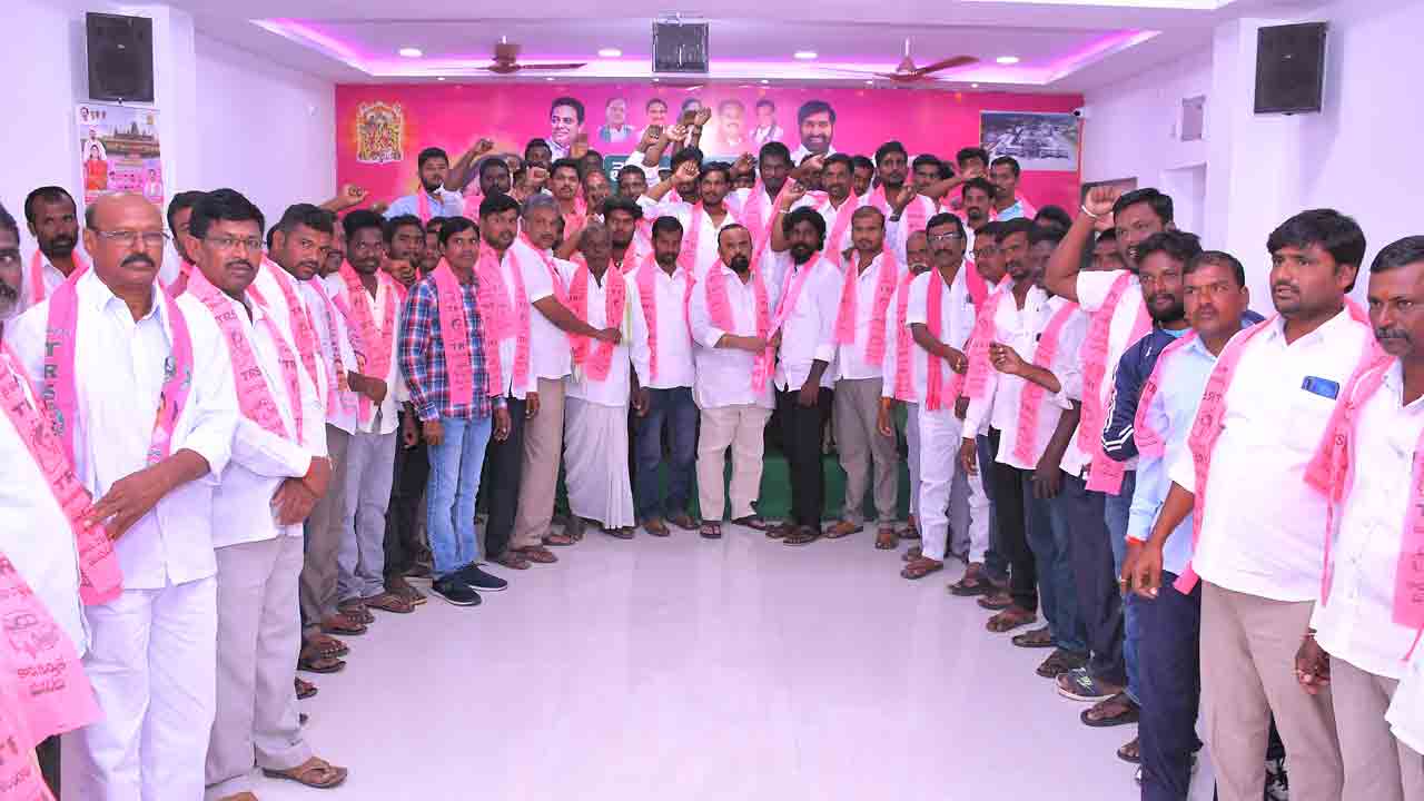 టీఆర్‌ఎస్‌తోనే అభివృద్ధి సాధ్యం