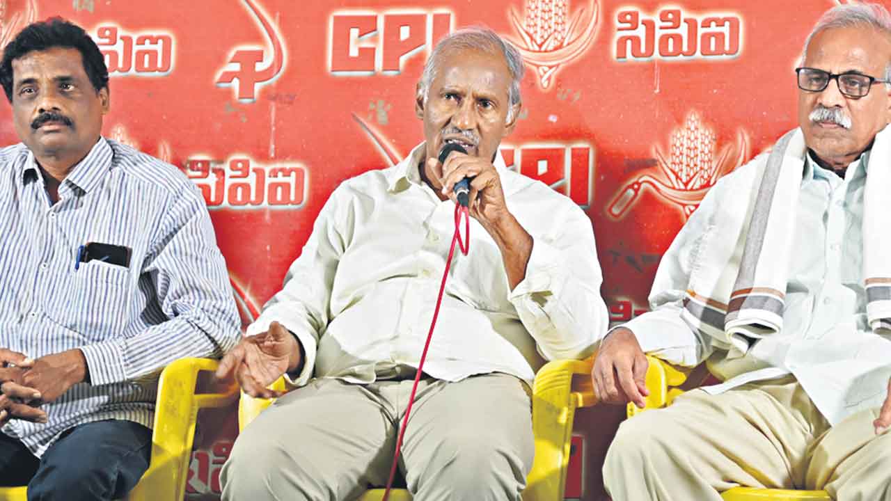 డిసెంబర్ 7న రాజ్భవన్ ముట్టడి