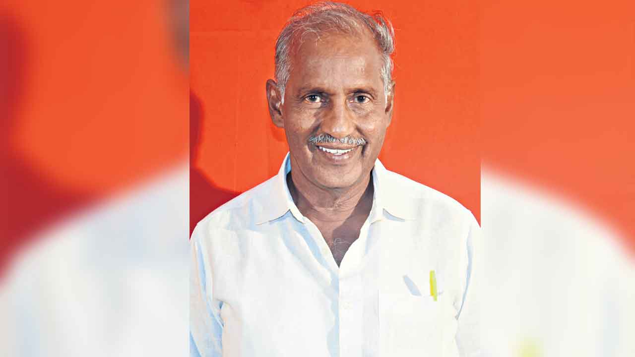 మోదీ, షా, నడ్డాపై కేసులు పెట్టాలె