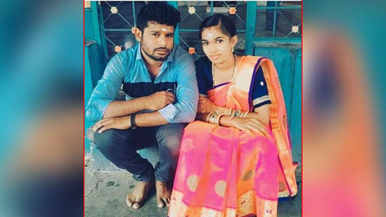 భార్య మృతితో మానసిక వేదనకు గురై భర్త ఆత్మహత్య