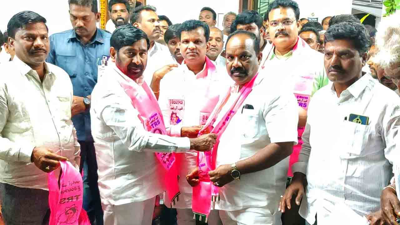 కాంగ్రెస్‌కు బిగ్‌ షాక్‌