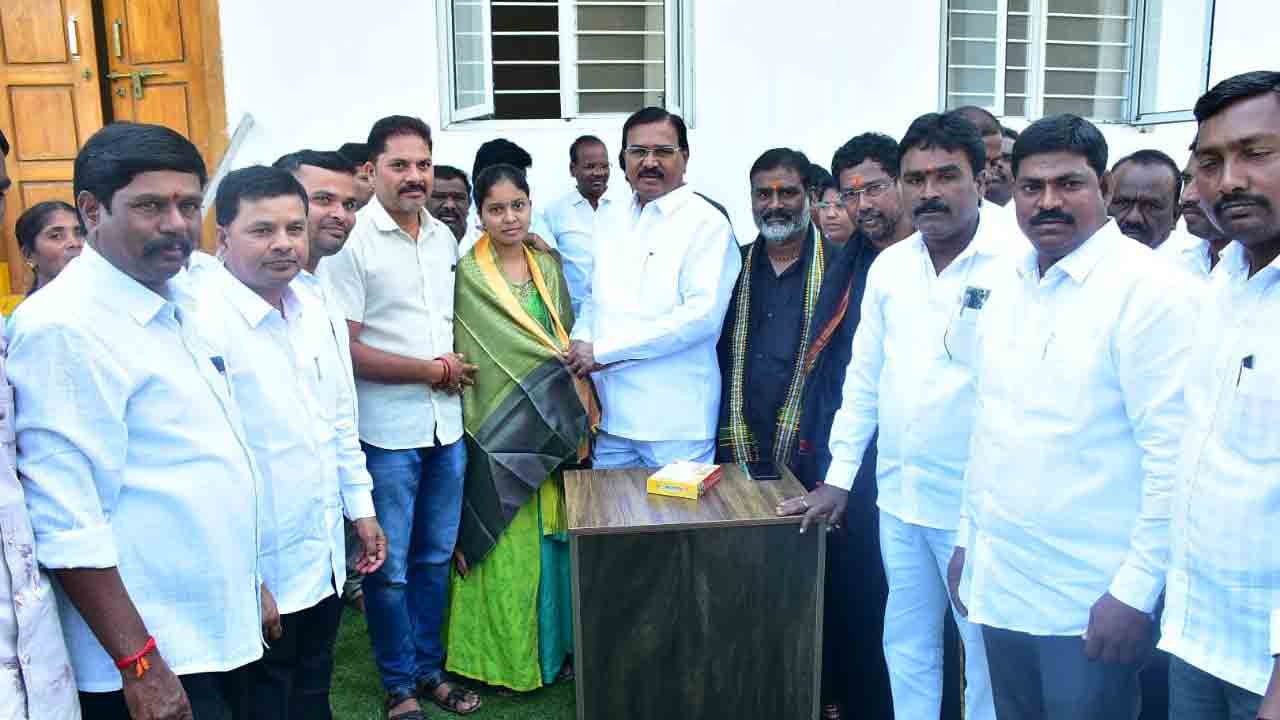 పేదలకు మెరుగైన వైద్యం అందాలి