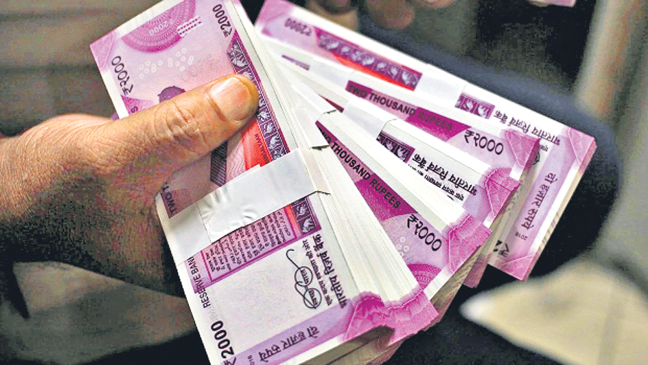 మరో రూ.93 లక్షలు స్వాధీనం