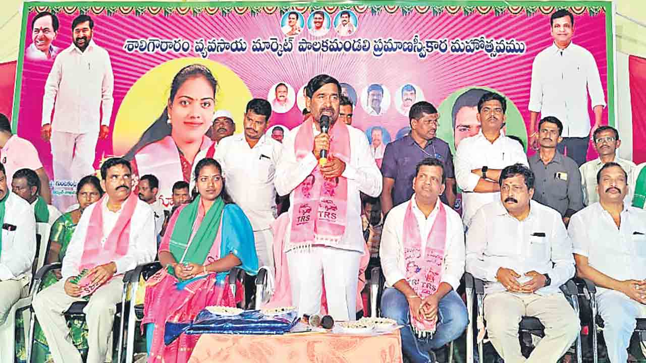 బీజేపీ, కాంగ్రెస్‌తోనే దేశం సర్వనాశనం