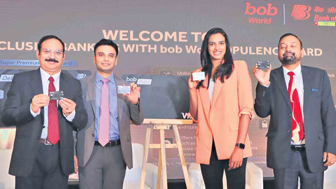 బ్యాంక్‌ ఆఫ్‌ బరోడా నుంచి సరికొత్త డెబిట్‌ కార్డులు