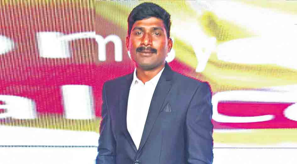 జాతీయ స్థాయి ఖోఖో పోటీలకు రిఫరీగా శ్రీనివాస్‌