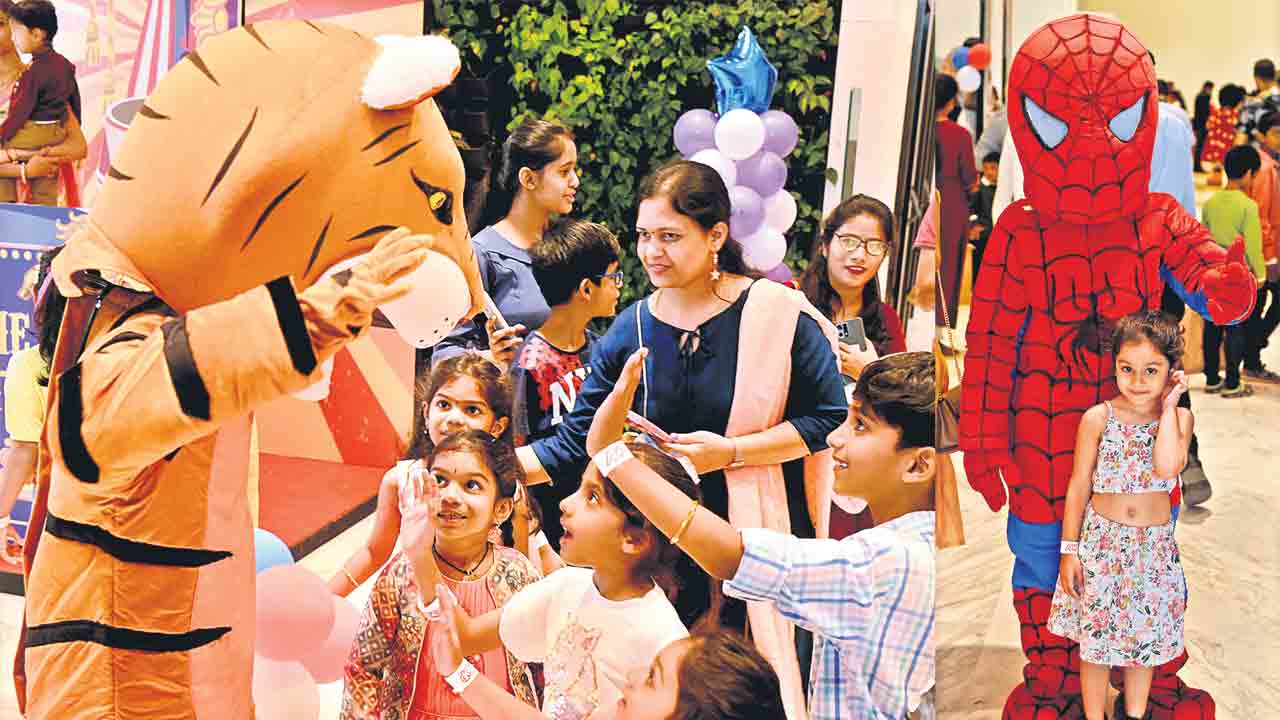 పిల్లలతో ఆఫీస్‌కు..