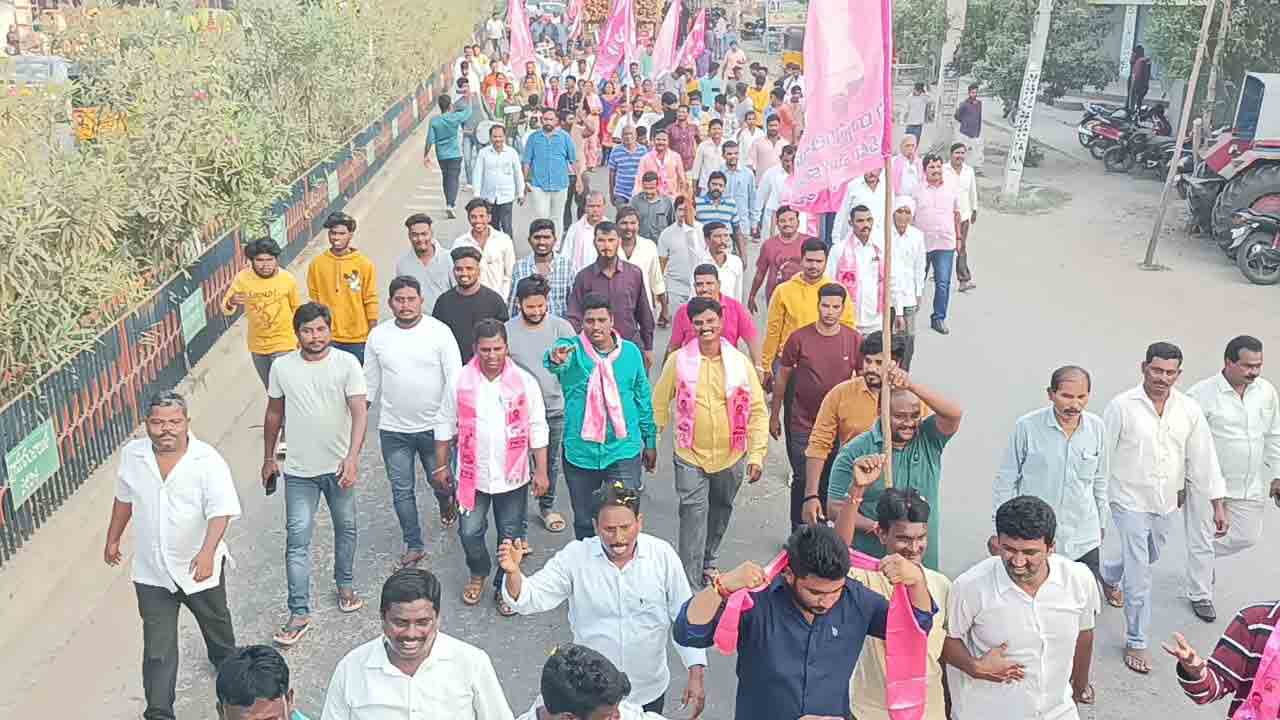 బీఆర్‌ఎస్‌ విజయోత్సవ సంబురాలు