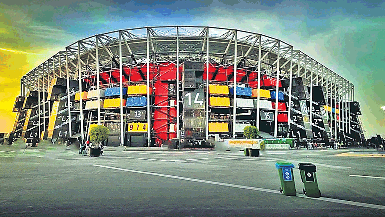 లైట్స్‌ ఆఫ్‌ @ 974