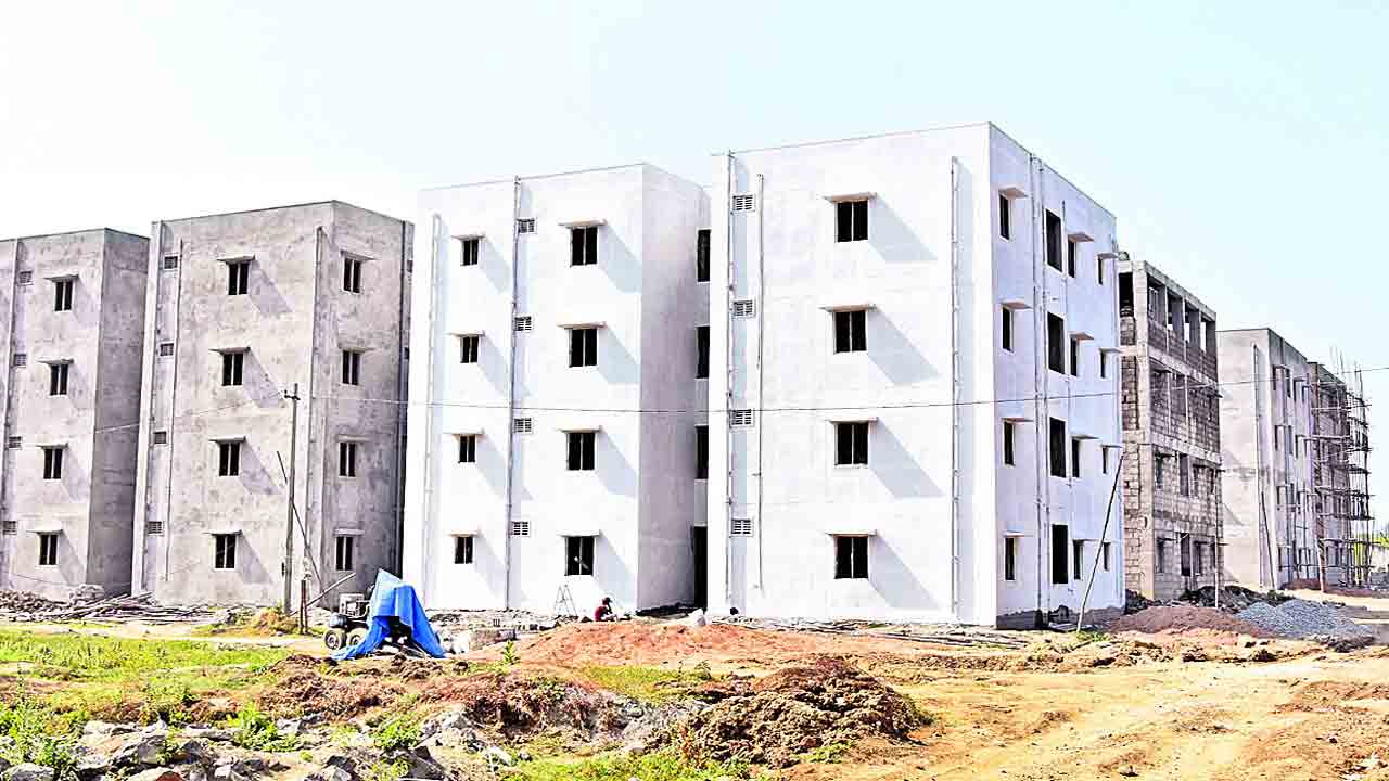 సంక్రాంతికి సొంతిల్లు