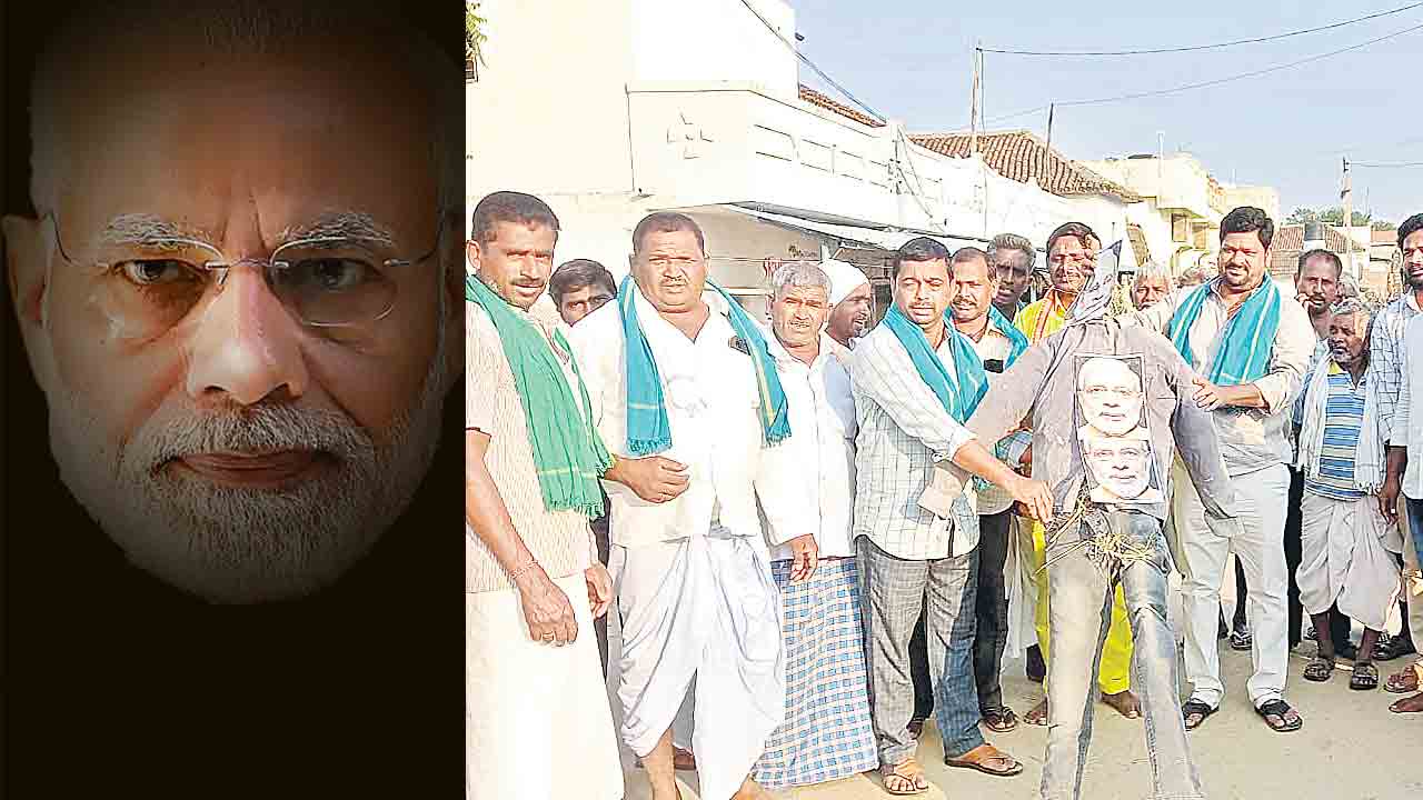 బీసీలపై బీజేపీ కుట్ర