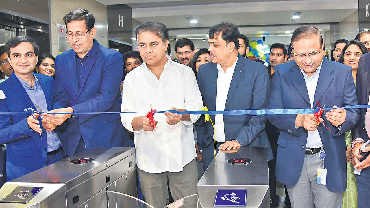 ద్వితీయ శ్రేణి నగరాల్లో పెట్టండి