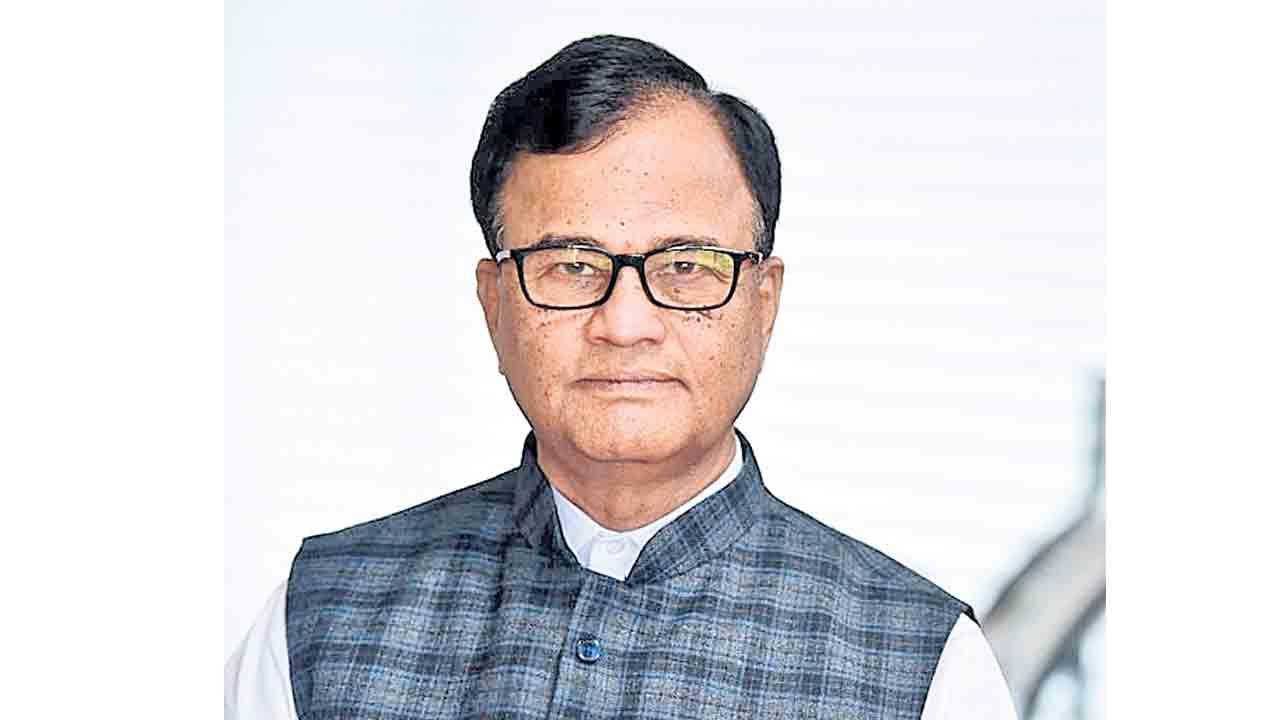 దురుసుగా ప్రవర్తిస్తే కఠిన చర్యలు