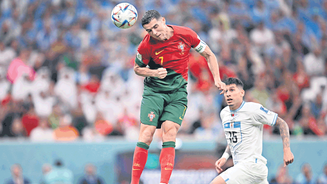 హోరాహోరీగా..