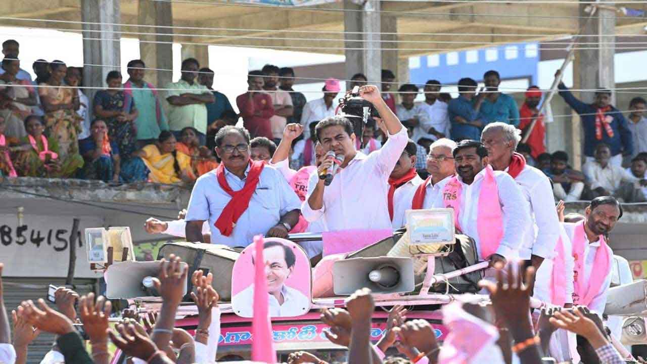 మునుగోడు ఆత్మగౌరవం మోదీకి తాకట్టు