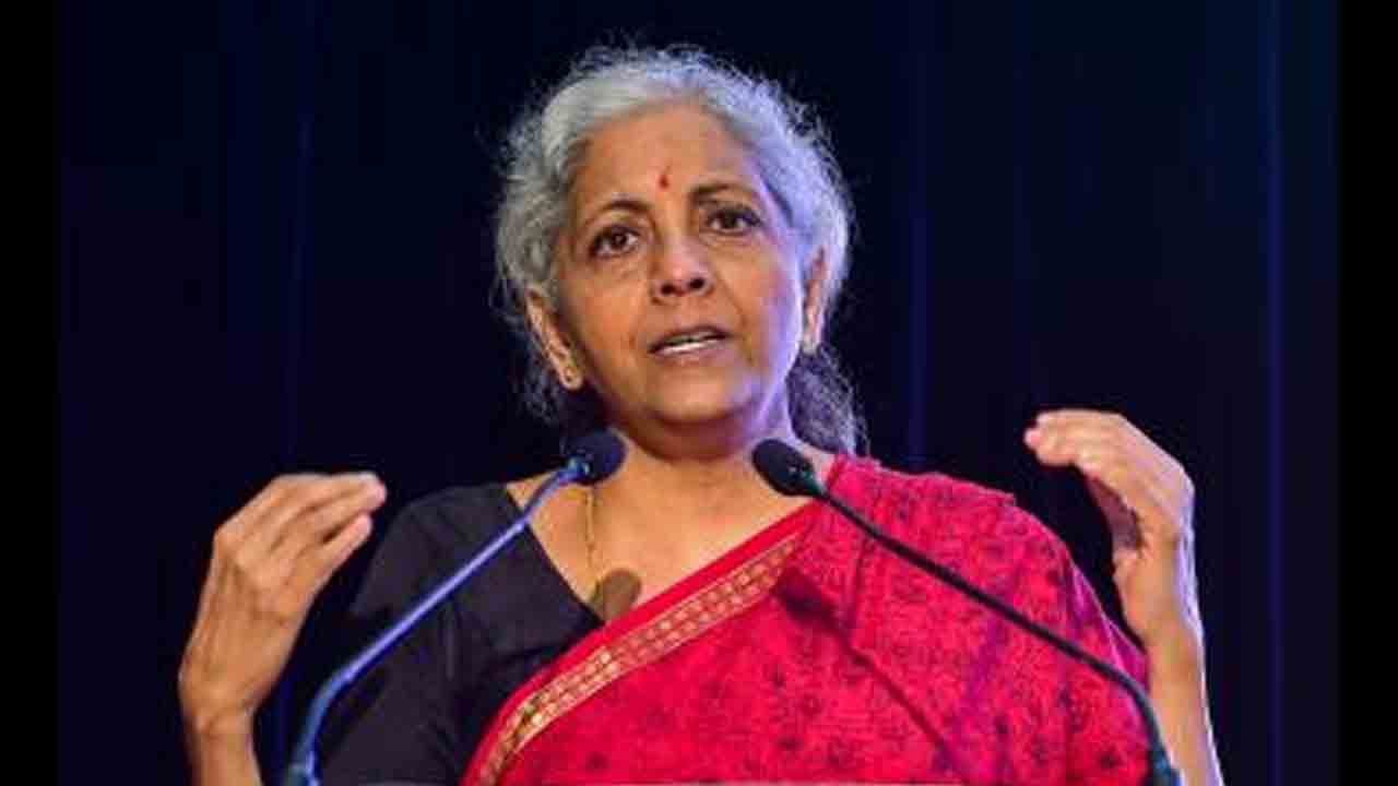 పాత పెన్షన్‌ విధానాన్ని పునరుద్ధరించాలి