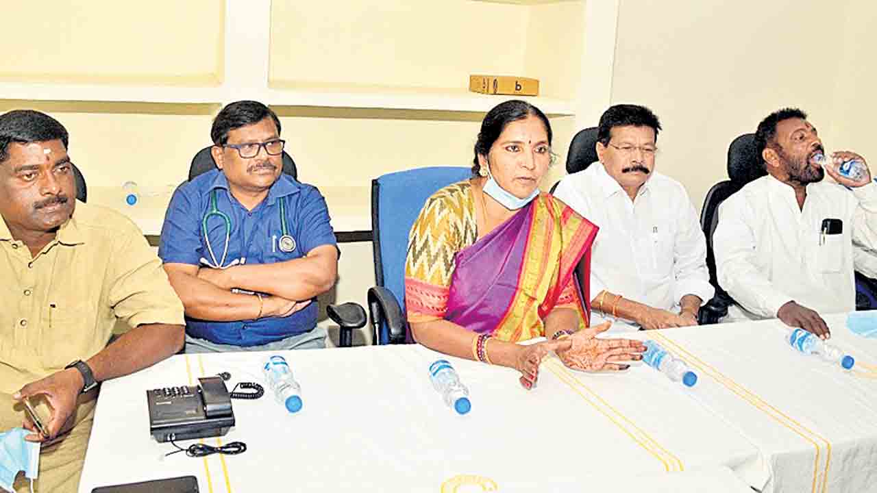 ప్రభుత్వ దవాఖానల్లోనే మెరుగైన వైద్యం