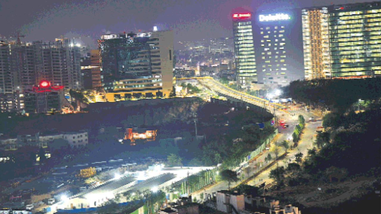 అందుబాటులోకి మరో రెండు ఫ్లై ఓవర్లు