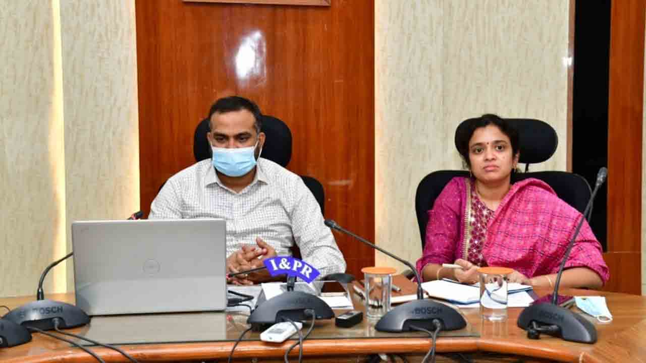 అవగాహన సదస్సులు నిర్వహించాలి