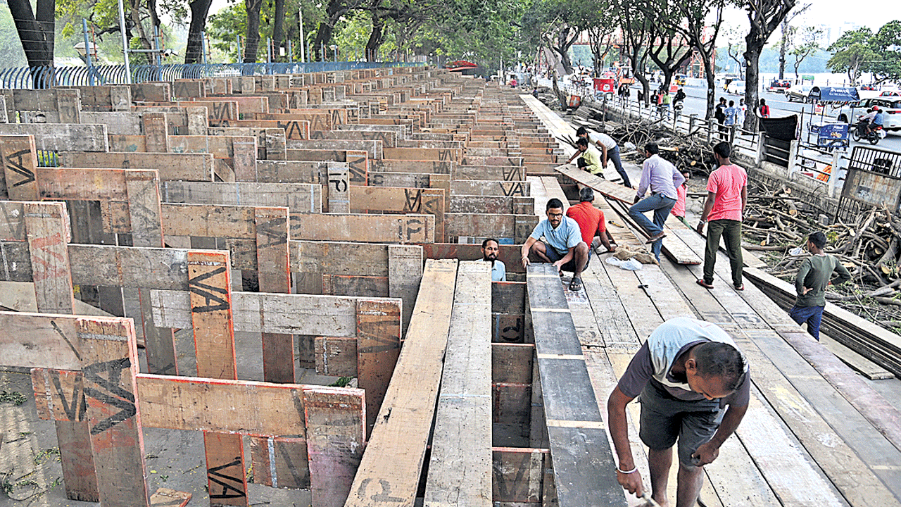 30 వేల మంది సామర్థ్యం..పటిష్టమైన భద్రత ఏర్పాట్లు