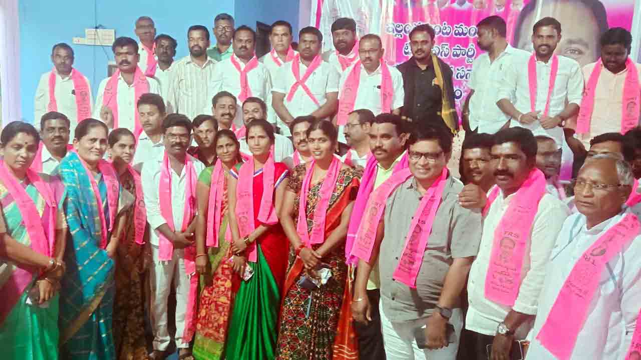 కార్యకర్తలు సైనికుల్లా పనిచేయాలి