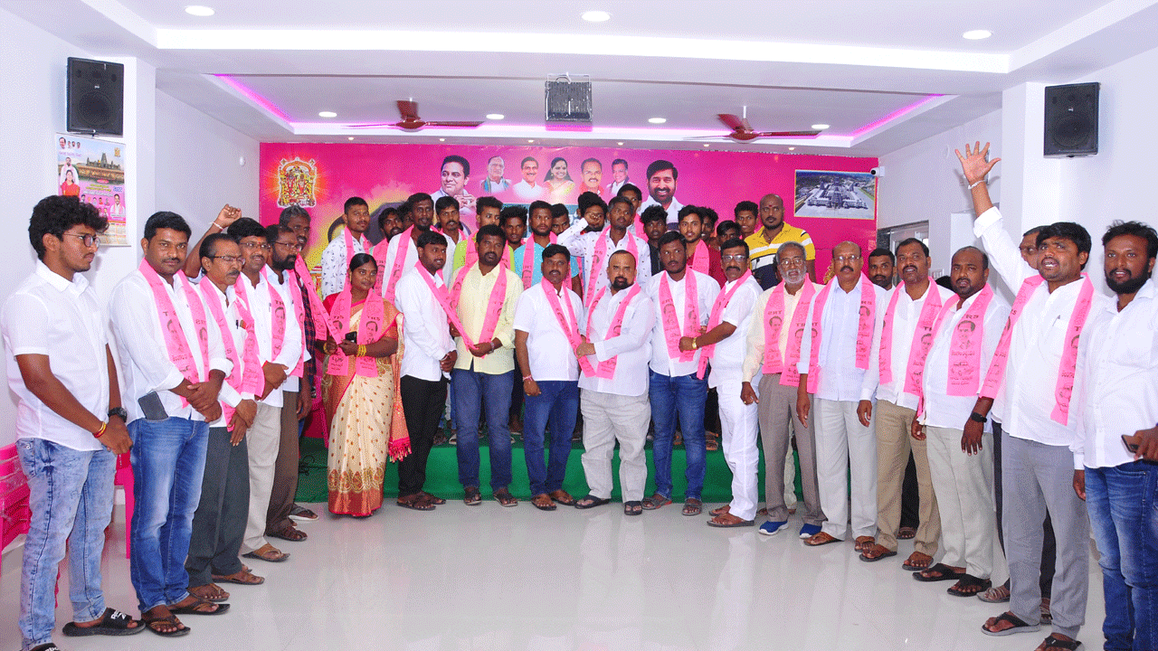 ఆలేరులో బీజేపీ, కాంగ్రెస్‌కు స్థానం లేదు